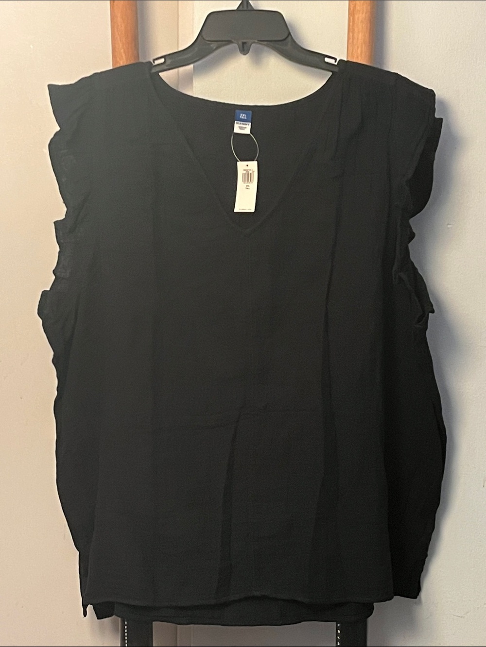 Old Navy Black Ruffle Sleeve V-Neck Blouse XXL Tall NWT New with Tags